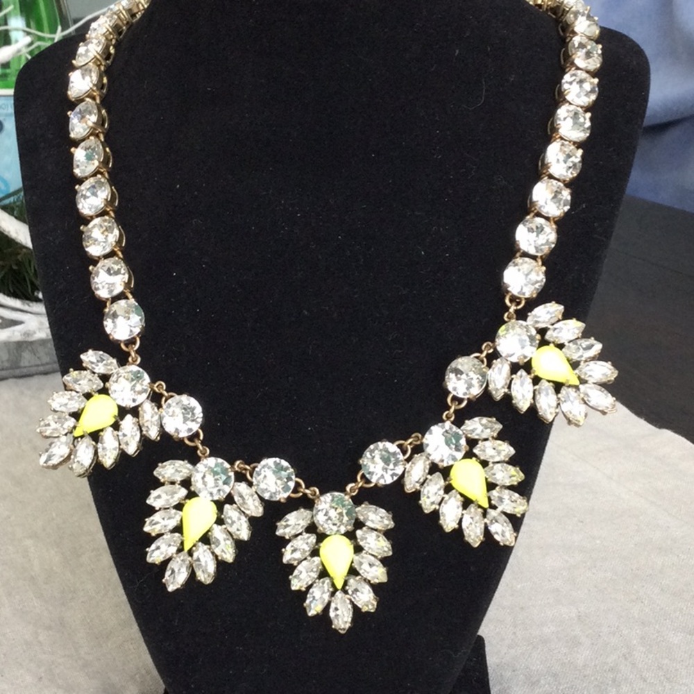 J.CREW Necklace 100% Authentic, NOT  from a outlet